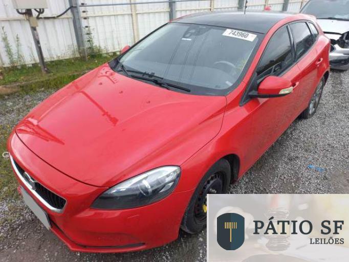 VOLVO V40 13/13 