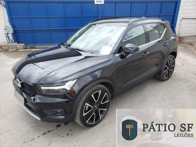 VOLVO XC40 19/20