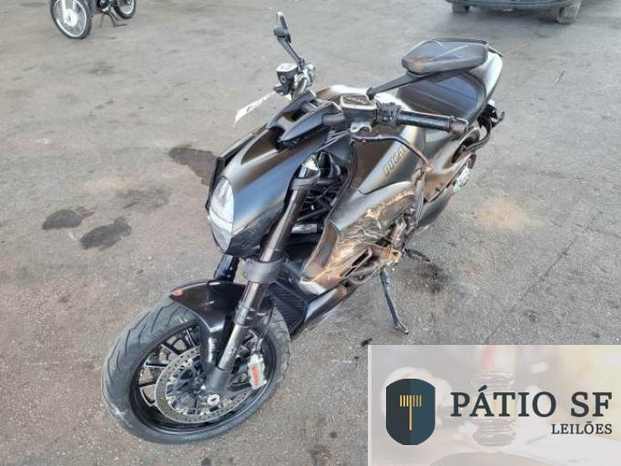 DUCATI DIAVEL 14/14