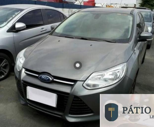 FORD FOCUS SEDAN 13/14